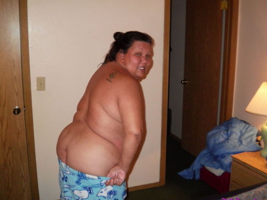 BBW Wife Flash and Tease