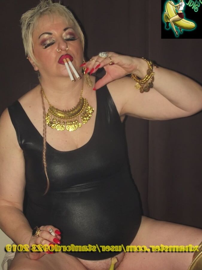BANANA SLUT