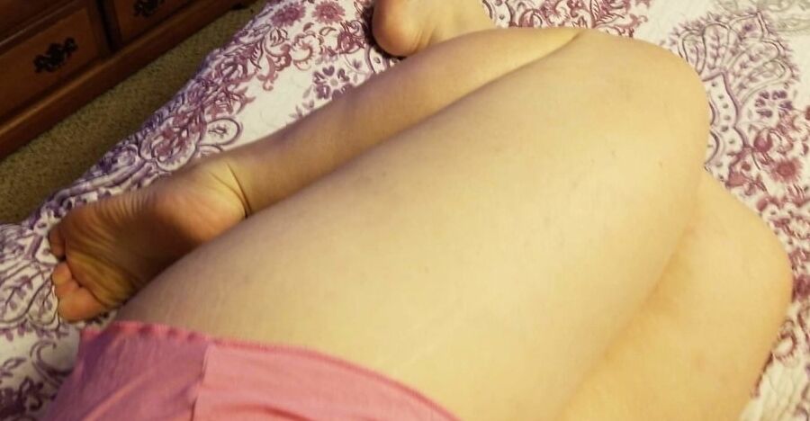 Thighs, ass and panties for a special someone milf housewife