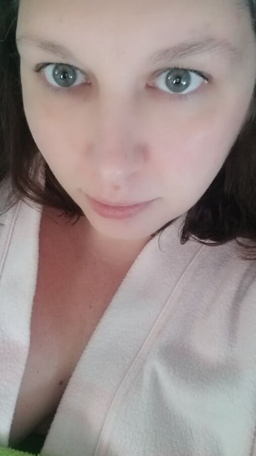 1 week post opp and starting to feel myself again...milf