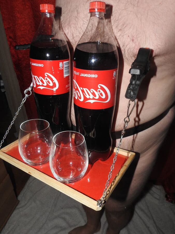 Serve CocaCola
