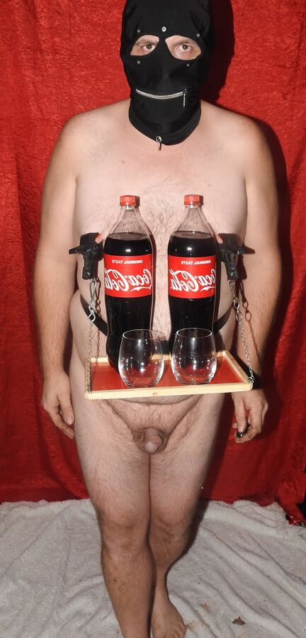 Serve CocaCola