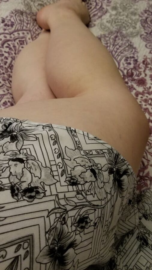 Little flirty tease.... Bored housewife milf