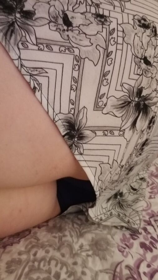 Little flirty tease.... Bored housewife milf