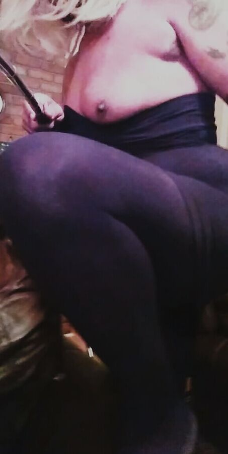 Legs for days