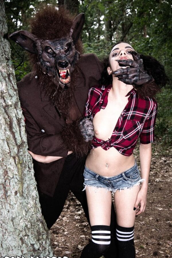 Halloween forest blowjobs sex with hot German teen