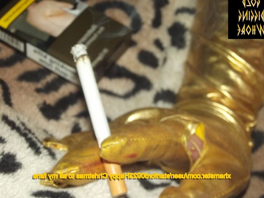 GOLD SLUT 2018