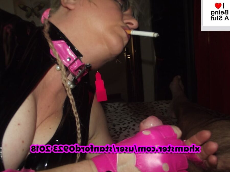 WORKING SLUT