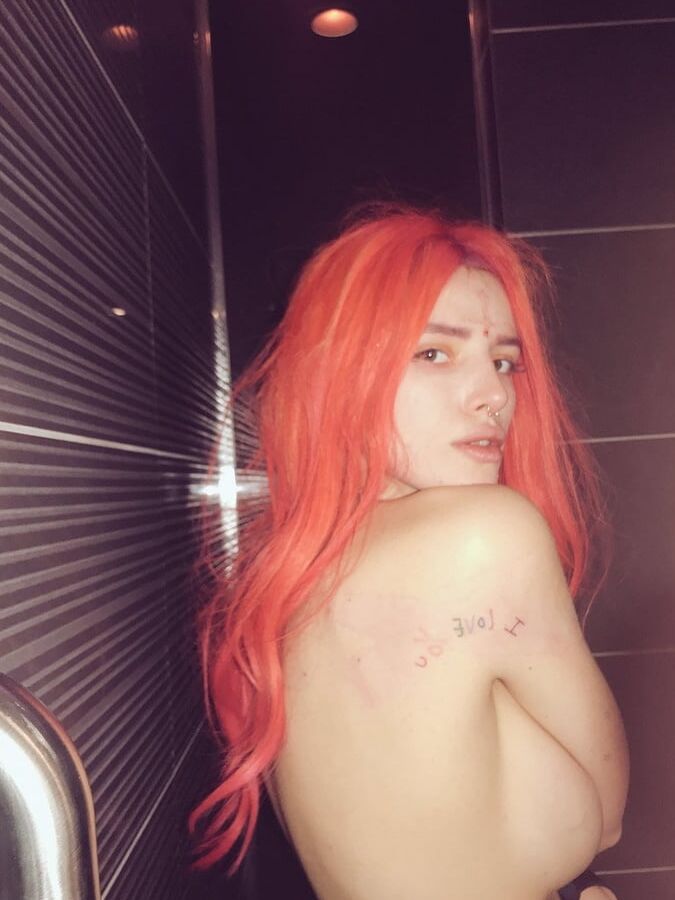 Bella Thorne lesbian kiss and topless pics