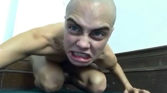 Cara Delevingne exposed her tits and ass