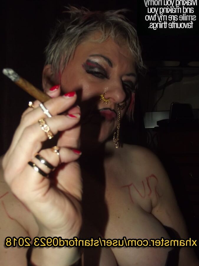 HORNY SLUT