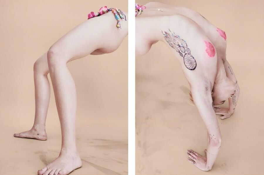 Miley Cyrus nude gallary