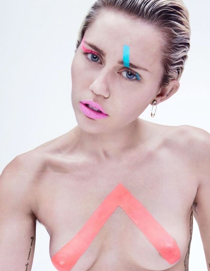 Miley Cyrus nude gallary