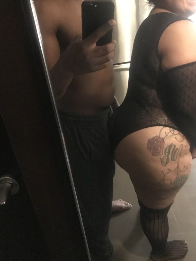 Pics of us together from vegas