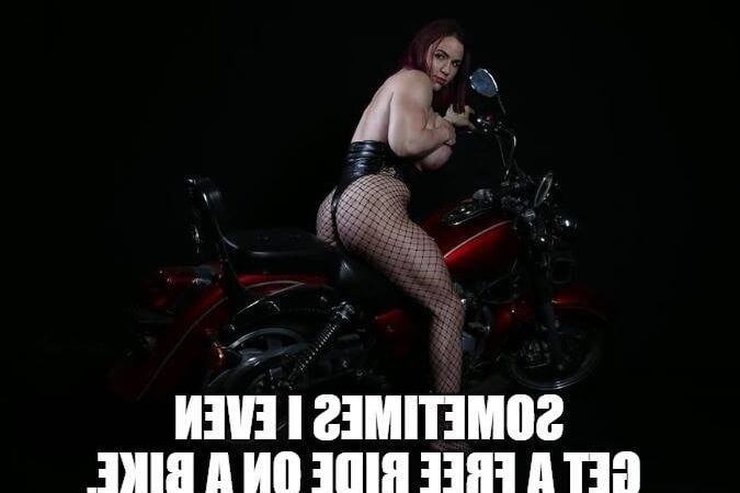 Tabbyanne me sexy cuckold photos