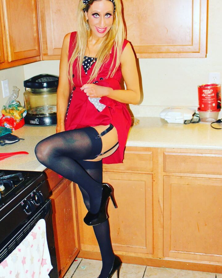 Pin-Up Photos