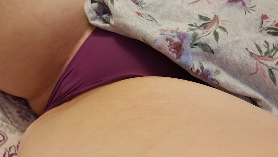 Weekly roundup bored housewife