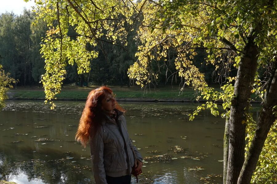 Autumn light on redhair