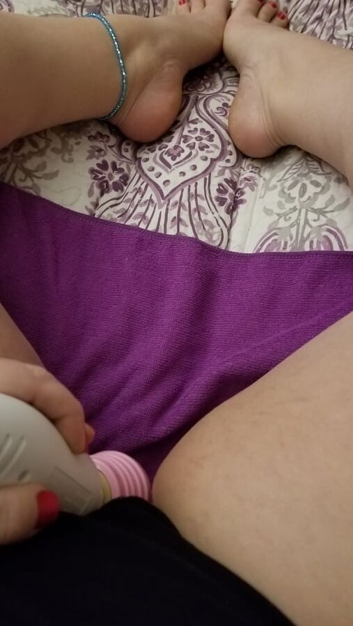 Magic wand always gets the job done bored  housewife milf