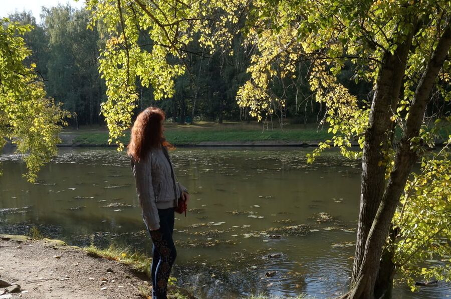 Autumn light on redhair