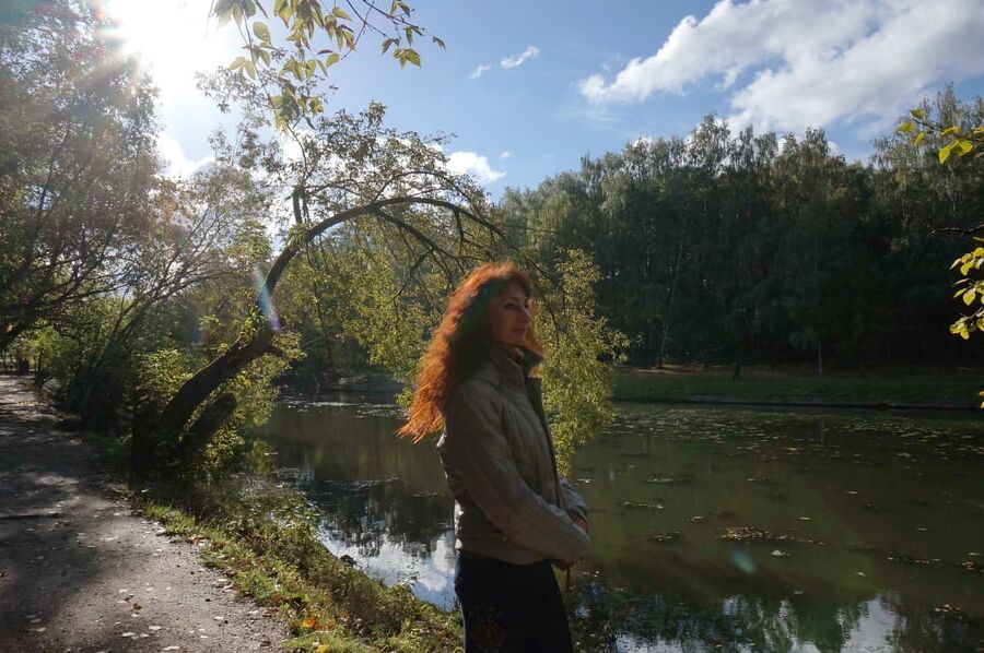 Autumn light on redhair