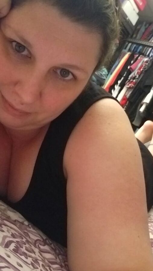 Magic wand always gets the job done bored  housewife milf