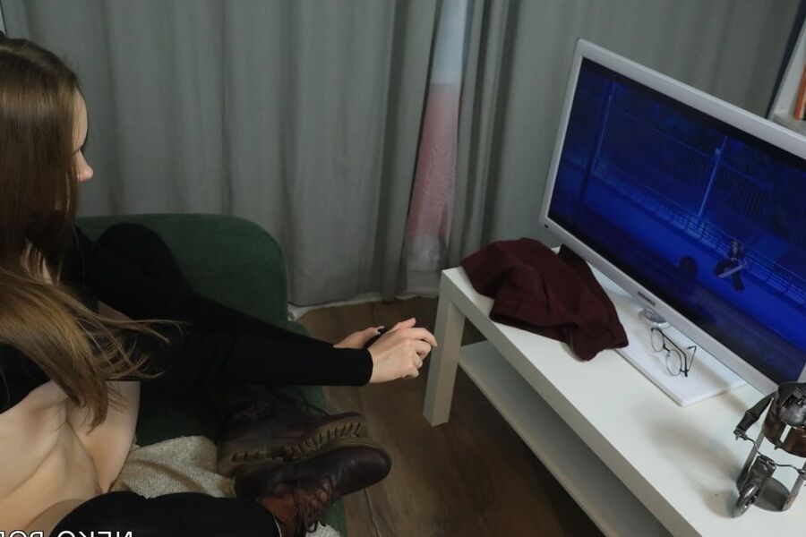 Gamer teen Adela - Geek Nerd porn