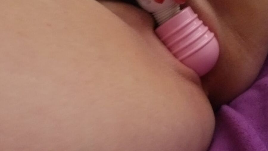Magic wand always gets the job done bored  housewife milf