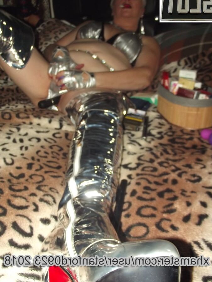 SILVER SLUT