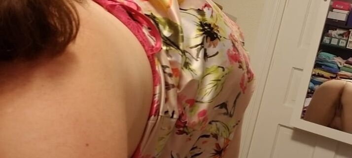 Heels and lace full reveal..... milf bored housewife