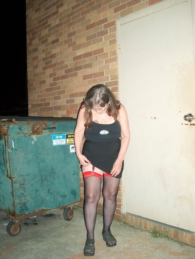 I am my husband slutty whore and i love it i love to fuck hi