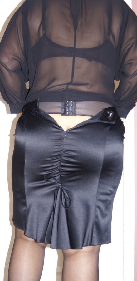 Satin skirt