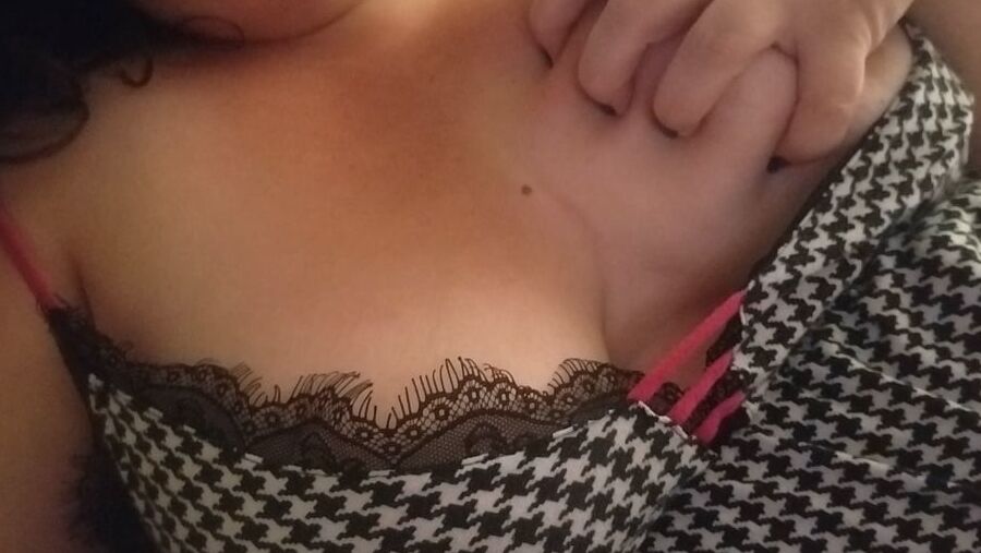 Random mashup from the week.... housewife milf
