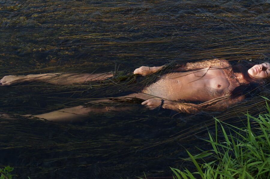 Drowned woman
