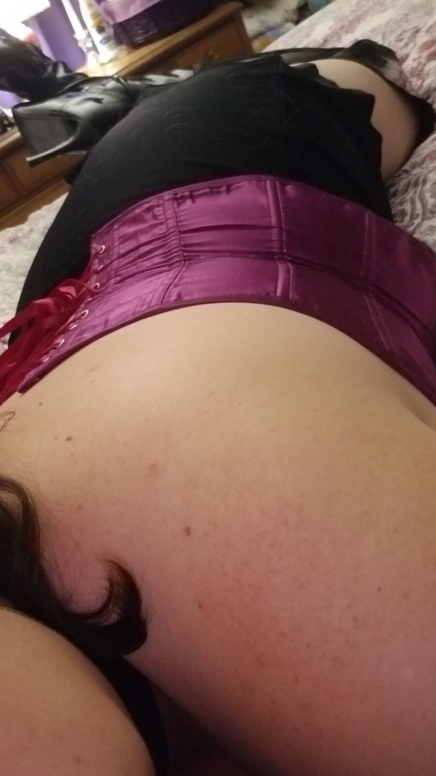 Hubby home early surprised to find wife in thighhigh boots