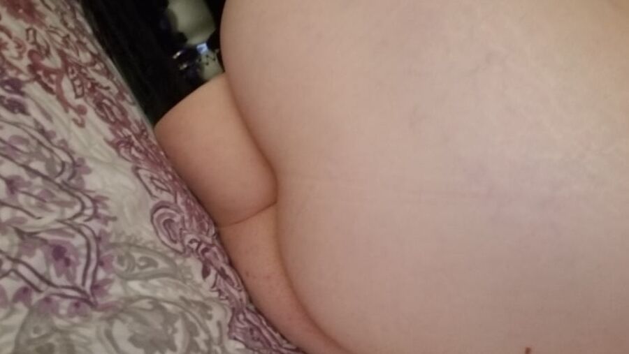 Hubby home early surprised to find wife in thighhigh boots