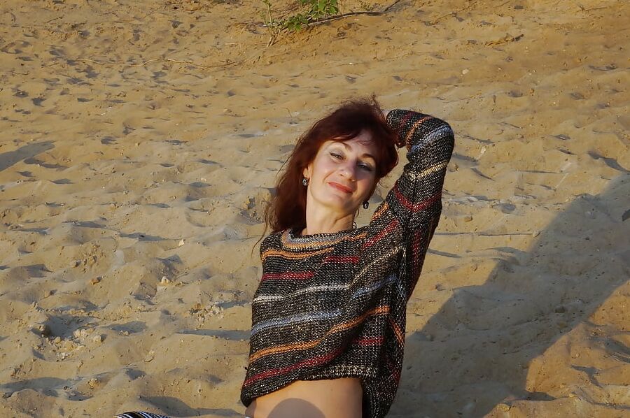 On the Sand (ShopAkira pants)