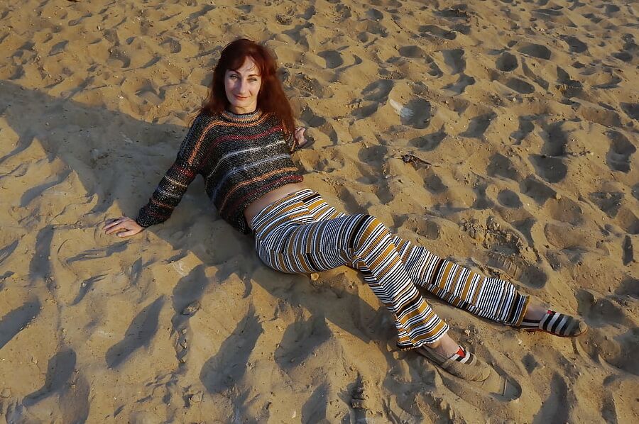 On the Sand (ShopAkira pants)