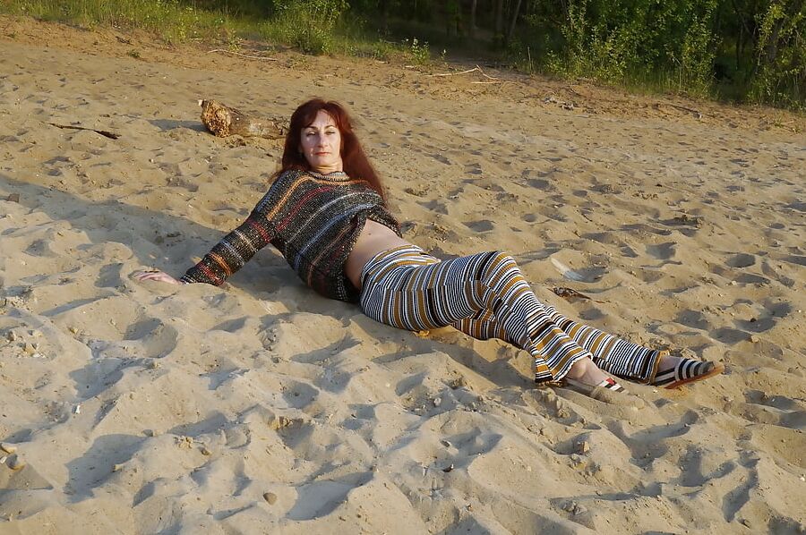 On the Sand (ShopAkira pants)