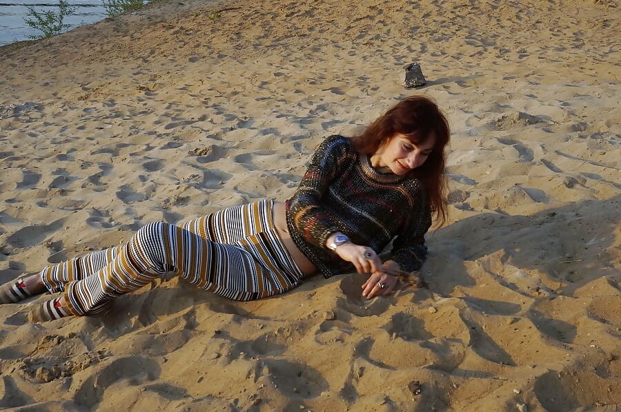 On the Sand (ShopAkira pants)