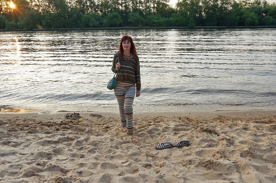 In AKIRA pants near Moscow-river in evening