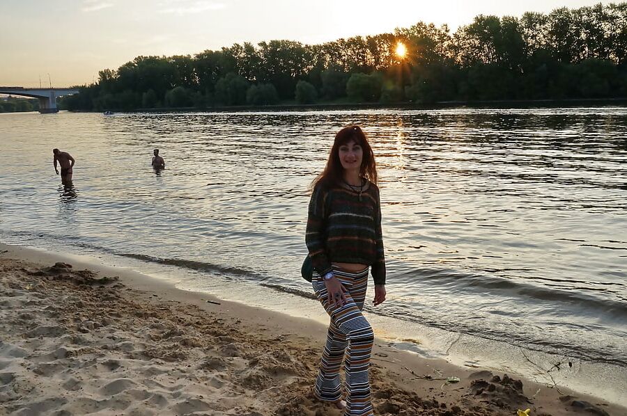 In AKIRA pants near Moscow-river in evening