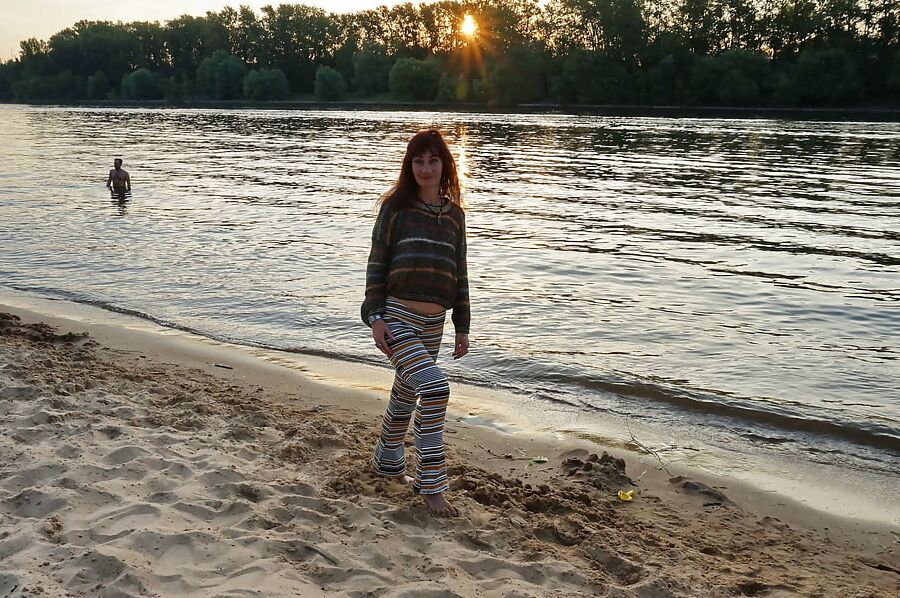In AKIRA pants near Moscow-river in evening