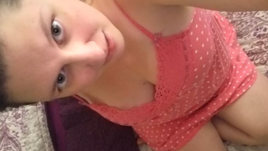 Weekly roundup - housewife milf