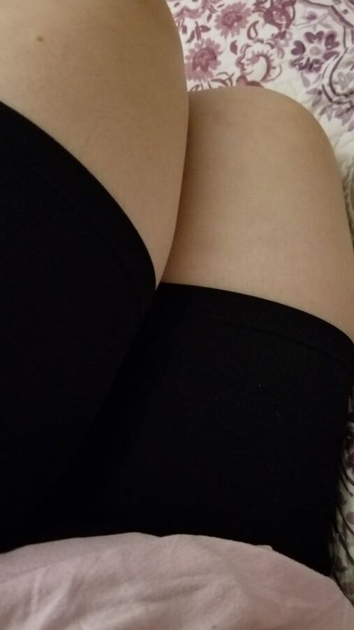 Weekly roundup - housewife milf