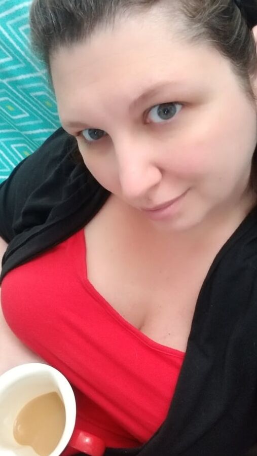 Weekly roundup - housewife milf