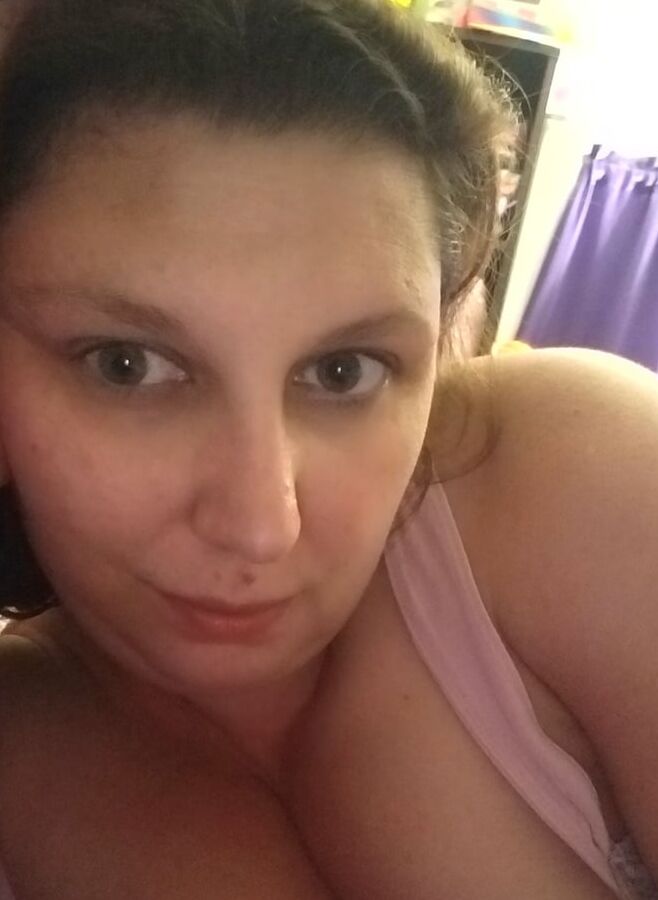 Weekly roundup - housewife milf