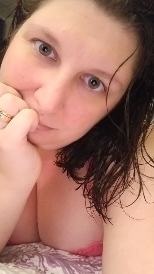 Weekly roundup - housewife milf