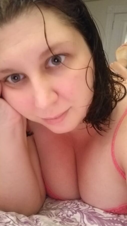 Weekly roundup - housewife milf