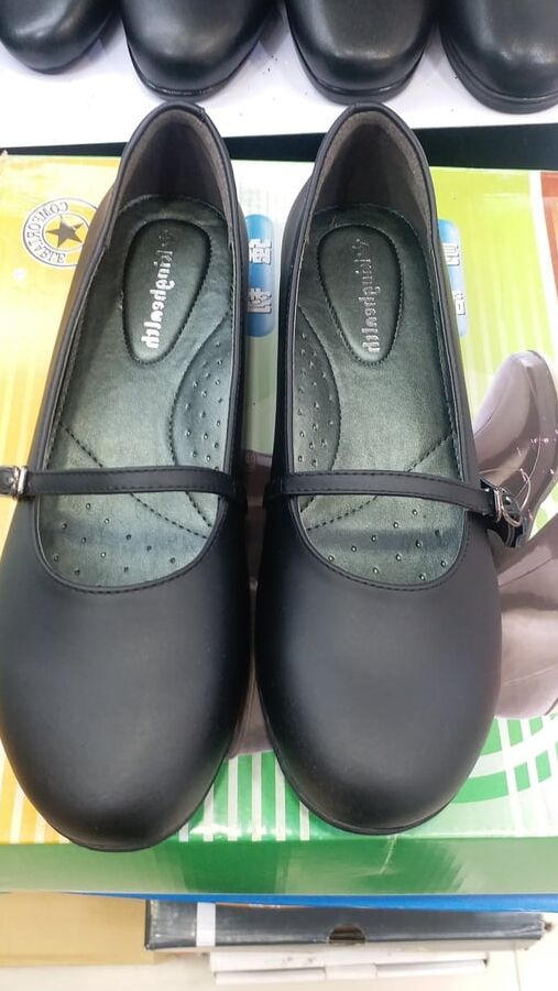 Student Shoes for Girls